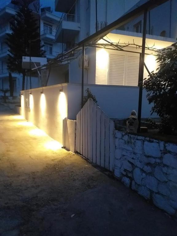 Apartments In Potam Himare Exteriör bild
